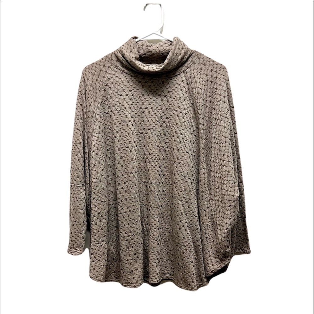 2/$15 Traciel - Brown Textured Turtleneck Long Sleeve Top Size L